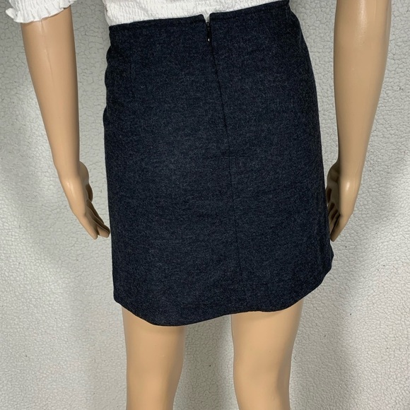CAbi skirt Gray Wool Blend Style # 629 size 6 office siren - Picture 5 of 6